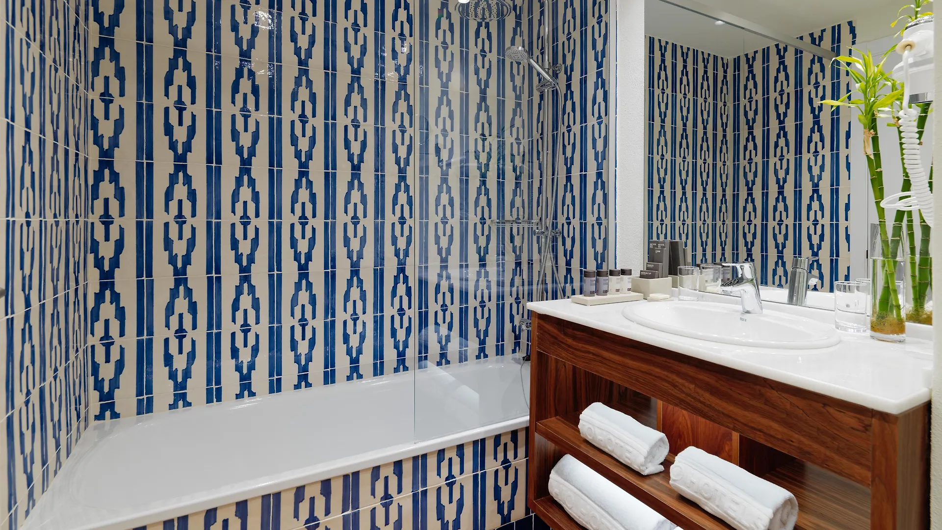 ****  H10 Cambrils Playa Hotel Spanien
