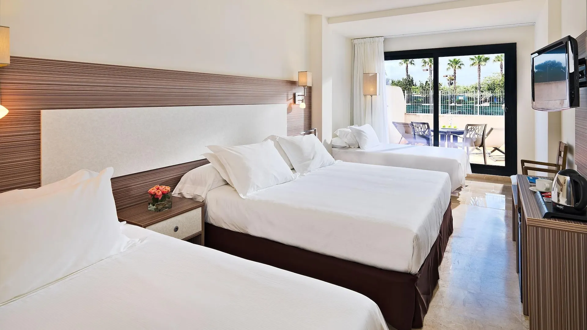 Hotel H10 Cambrils Playa Spagna