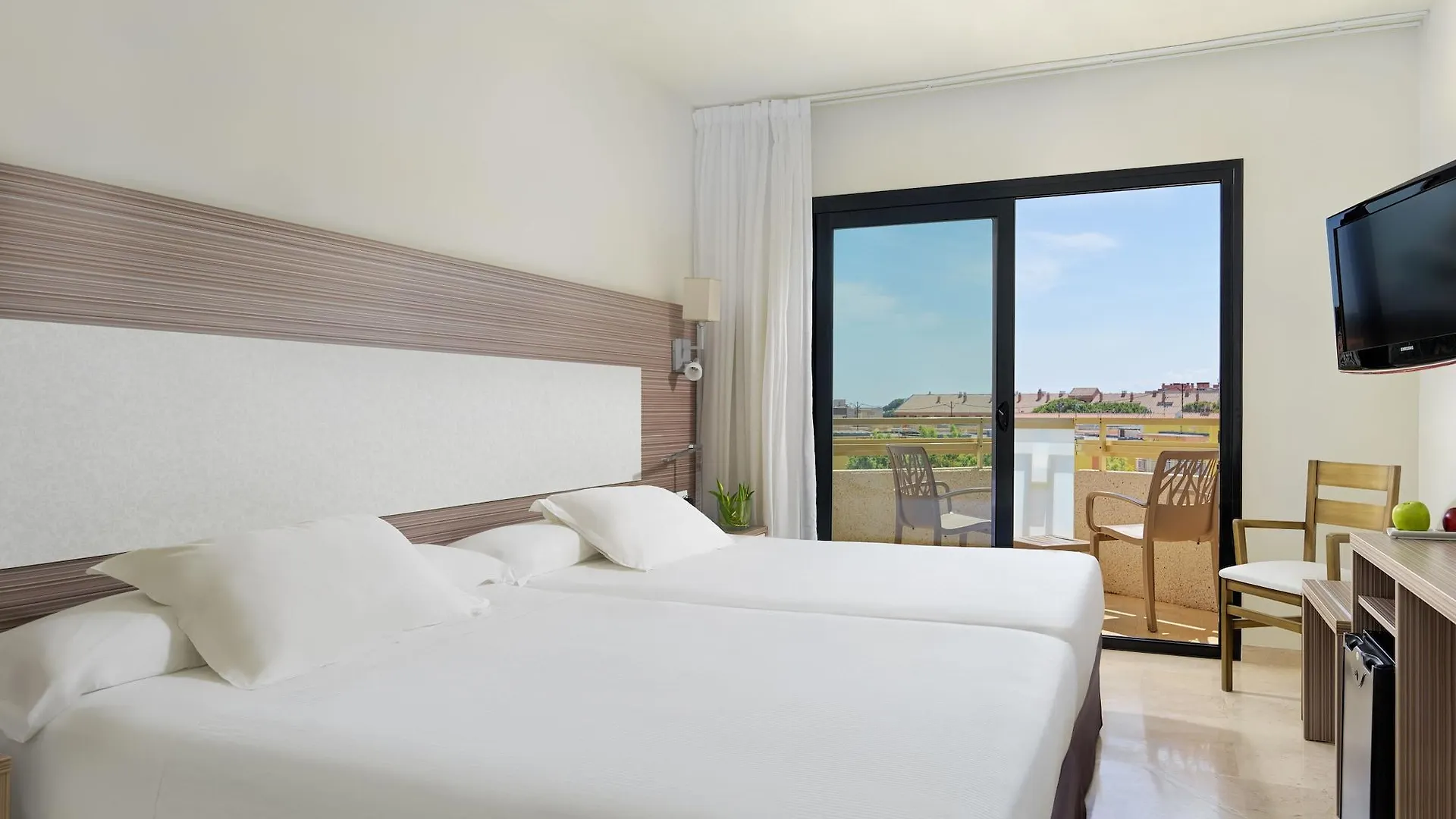 H10 Cambrils Playa Hotel