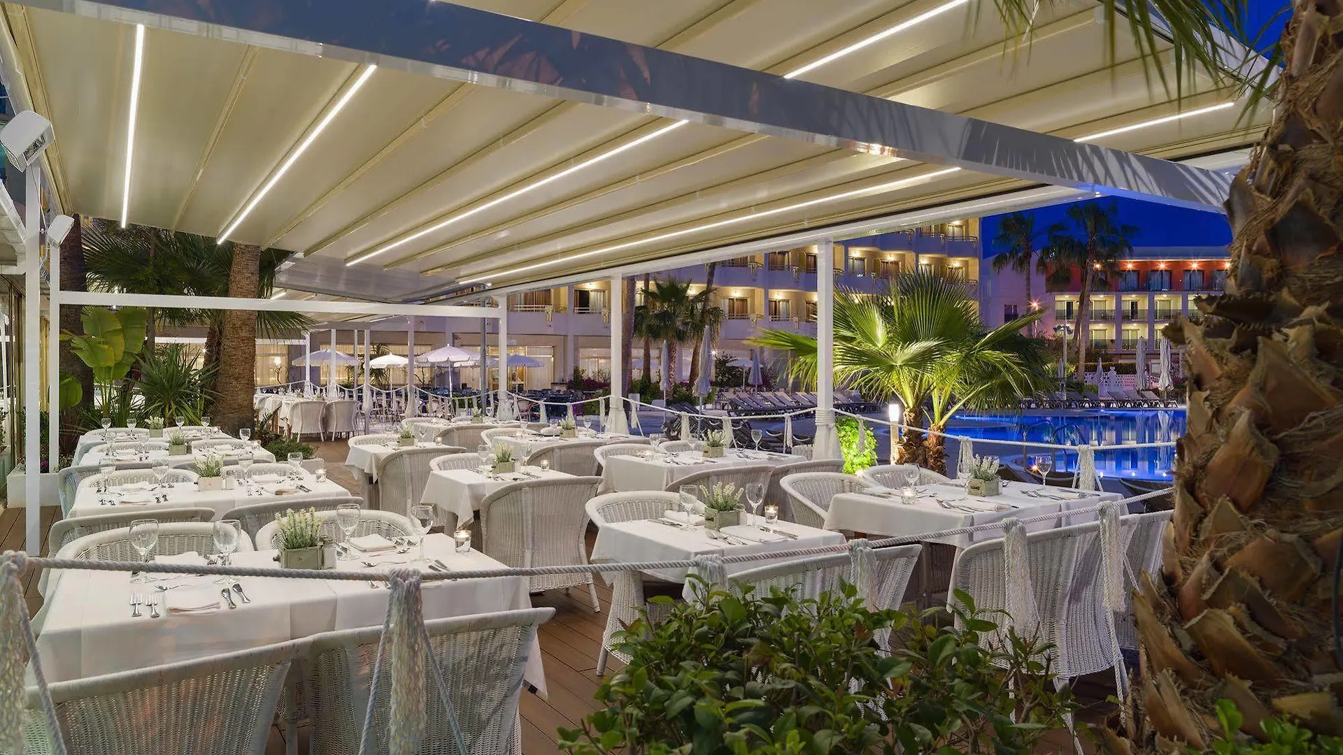 H10 Cambrils Playa Hotel