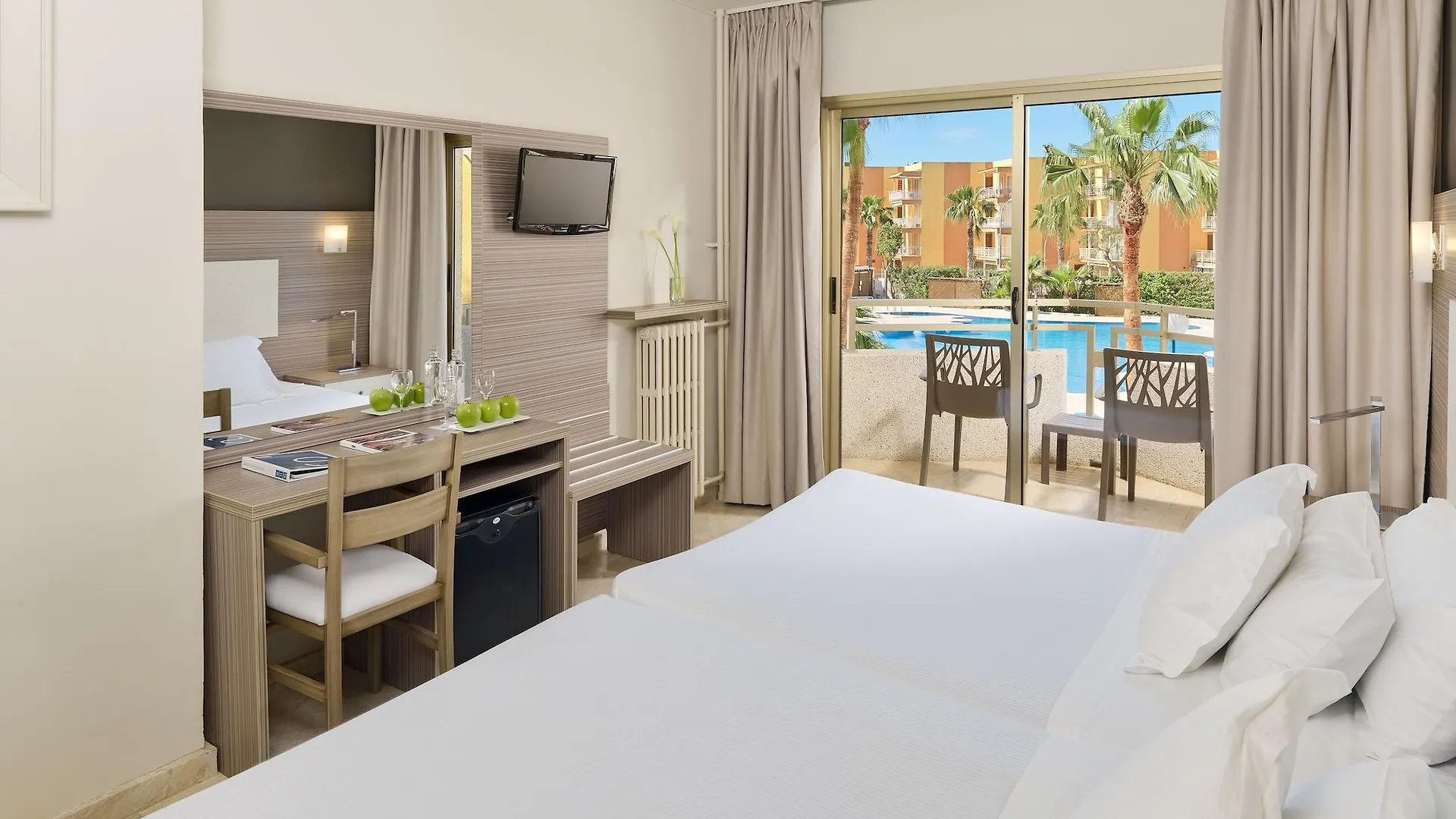 Hotel H10 Cambrils Playa